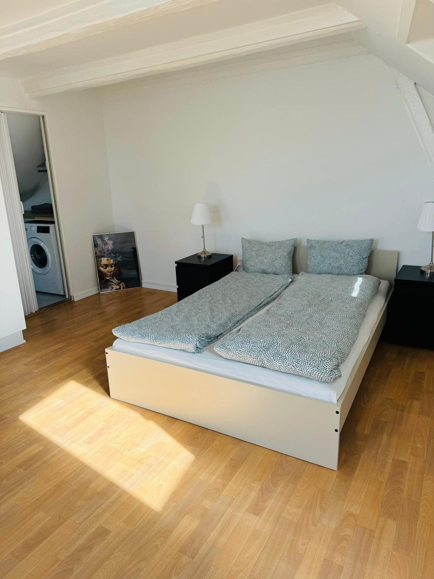 Cozy 2-Room Apartment Århus Esterno foto