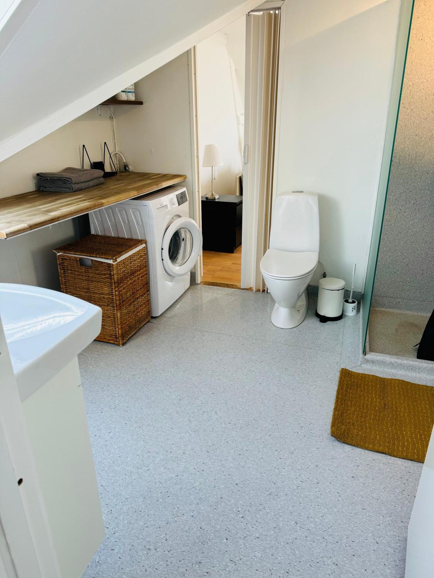 Cozy 2-Room Apartment Århus Esterno foto